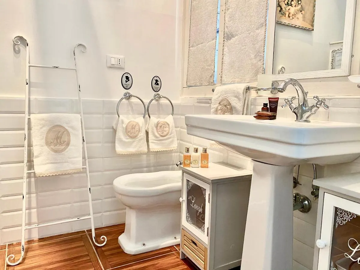 Apartament Capo Le Case, Romantic Flat Near Spanish Steps Włochy
