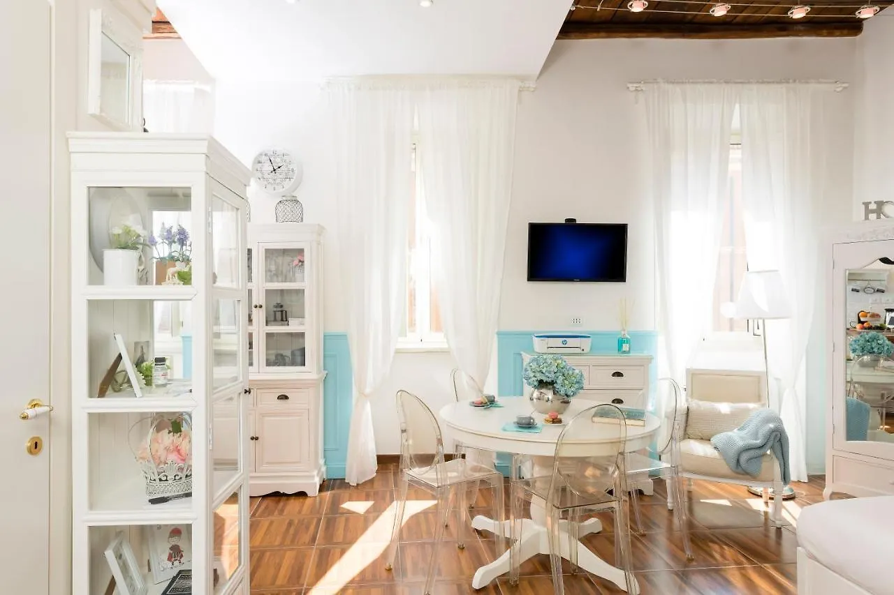 Capo Le Case, Romantic Flat Near Spanish Steps 0*, 罗马
